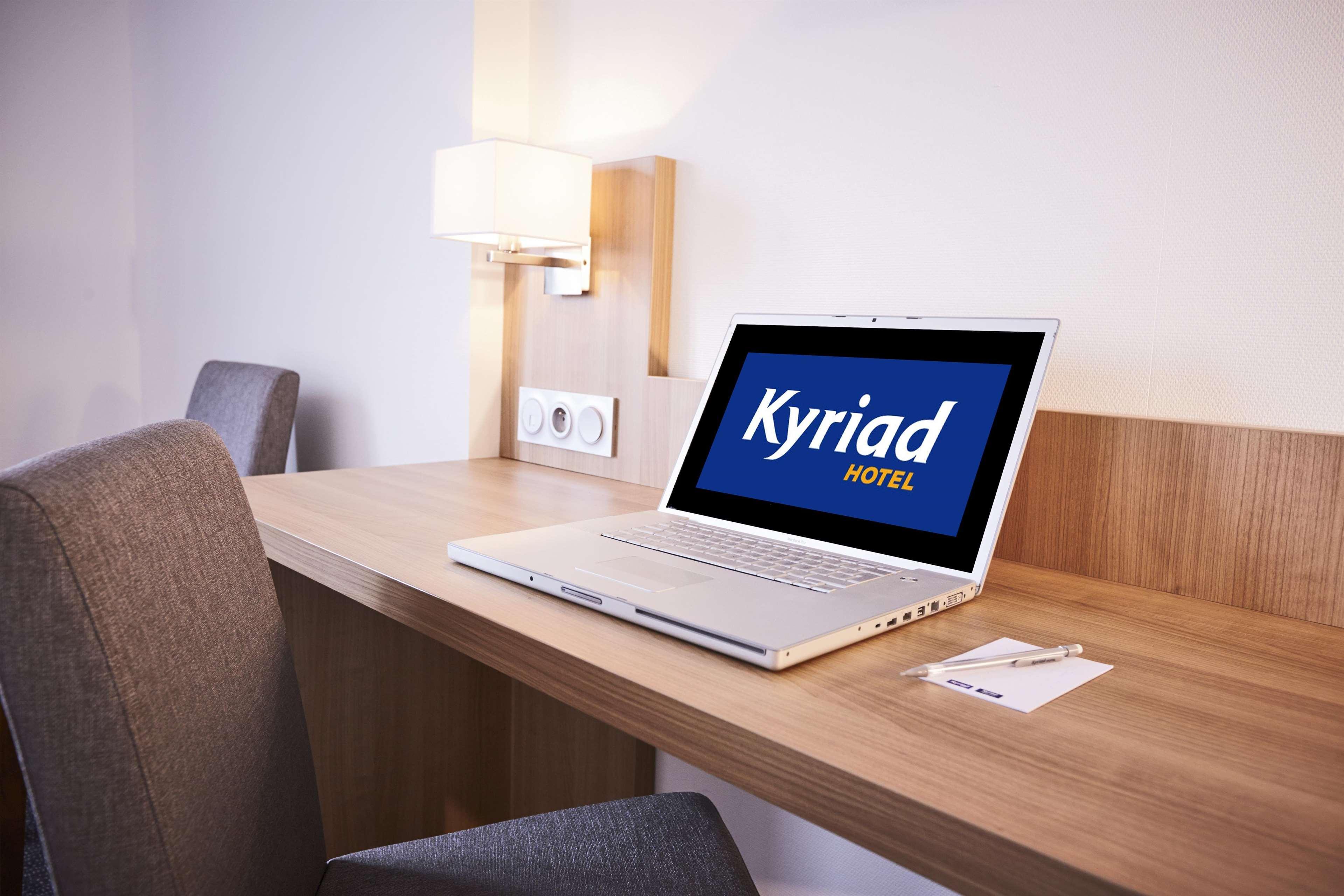 Kyriad Hotel Laval Laval  Exterior photo